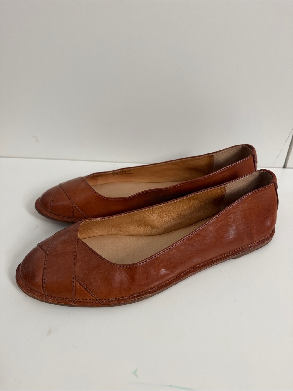 Frye leather flats sz 8.5 - Picture 2 of 7